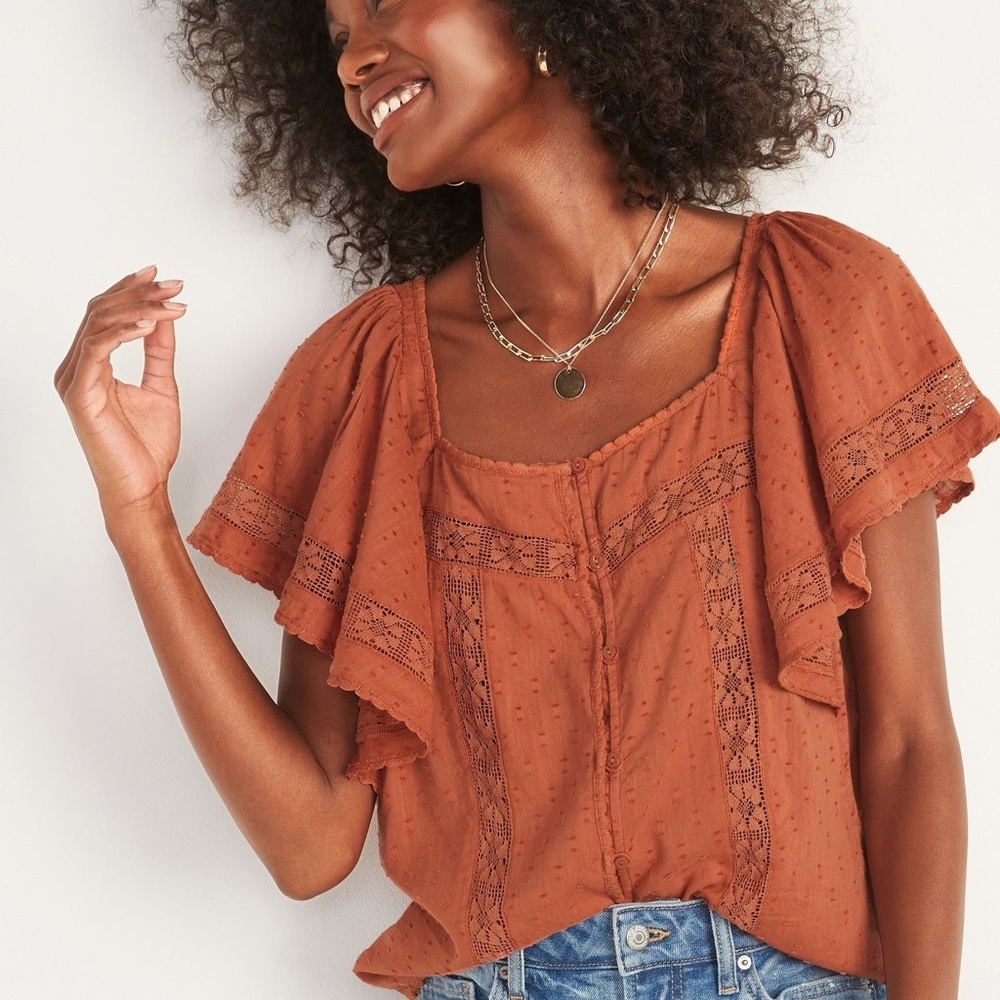 Flutter sleeve peasant top
